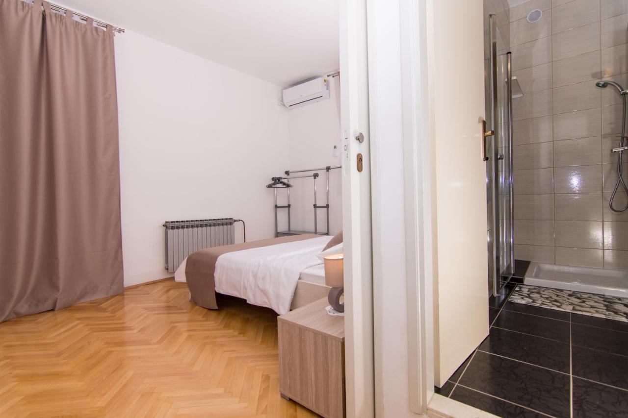 Apartmani Mlacic Donji Okrug  Exteriér fotografie