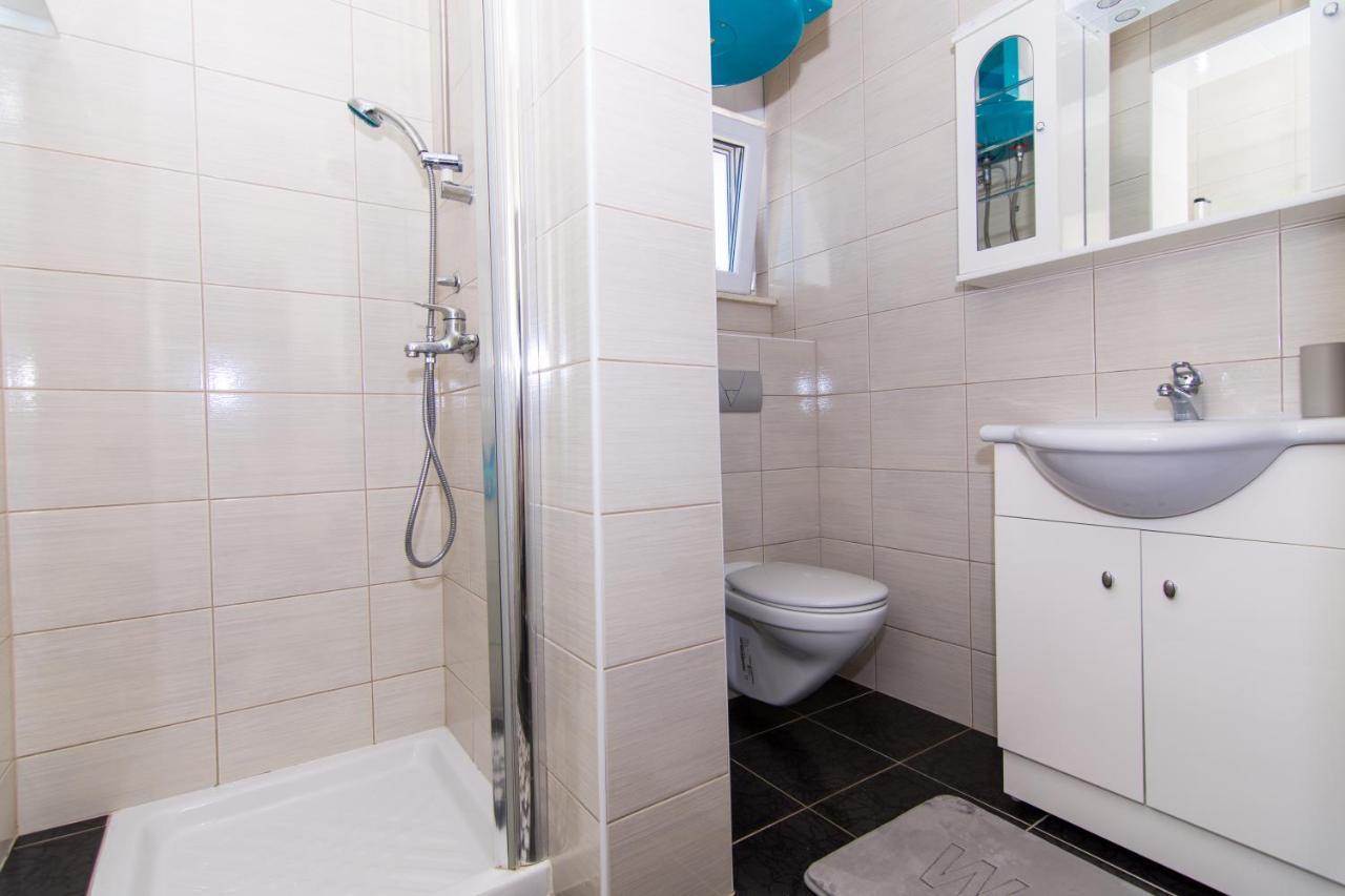 Apartmani Mlacic Donji Okrug  Exteriér fotografie