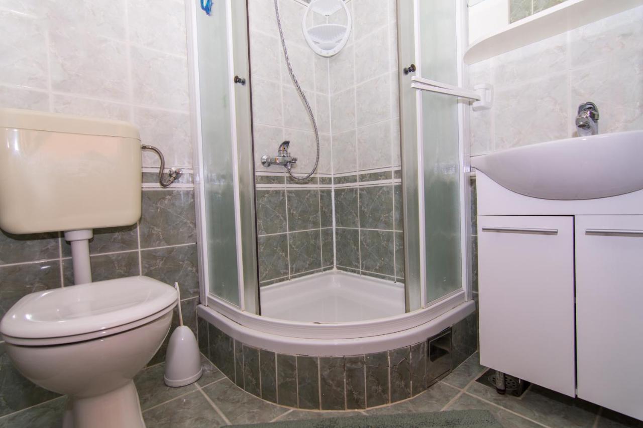 Apartmani Mlacic Donji Okrug  Exteriér fotografie